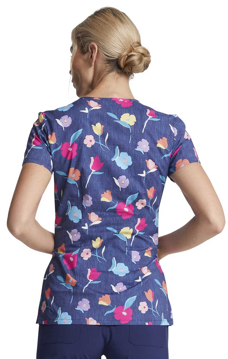 Product - XL-Printed V-Neck Scrub Top